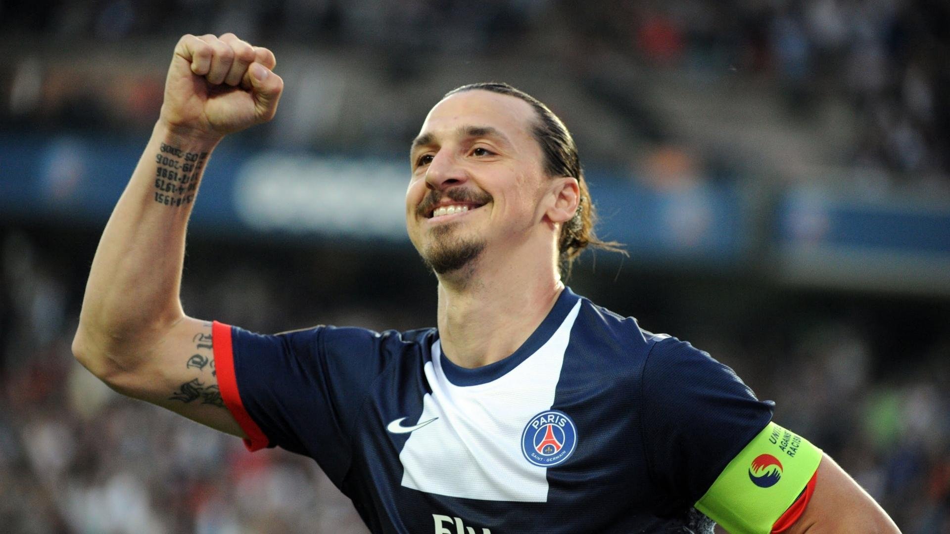 开云体育官方网站-曼城主场连胜状态火热冲击榜首，曼城联赛连胜纪录